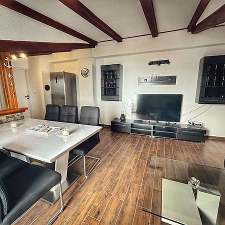Knezevic Apartments 茨里克韦尼察 外观 照片